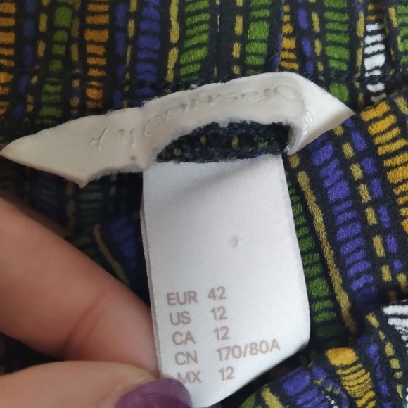 H&M Flowy Pull On Elastic Waist Boho Printed Shorts Size 12 - Picture 6 of 8